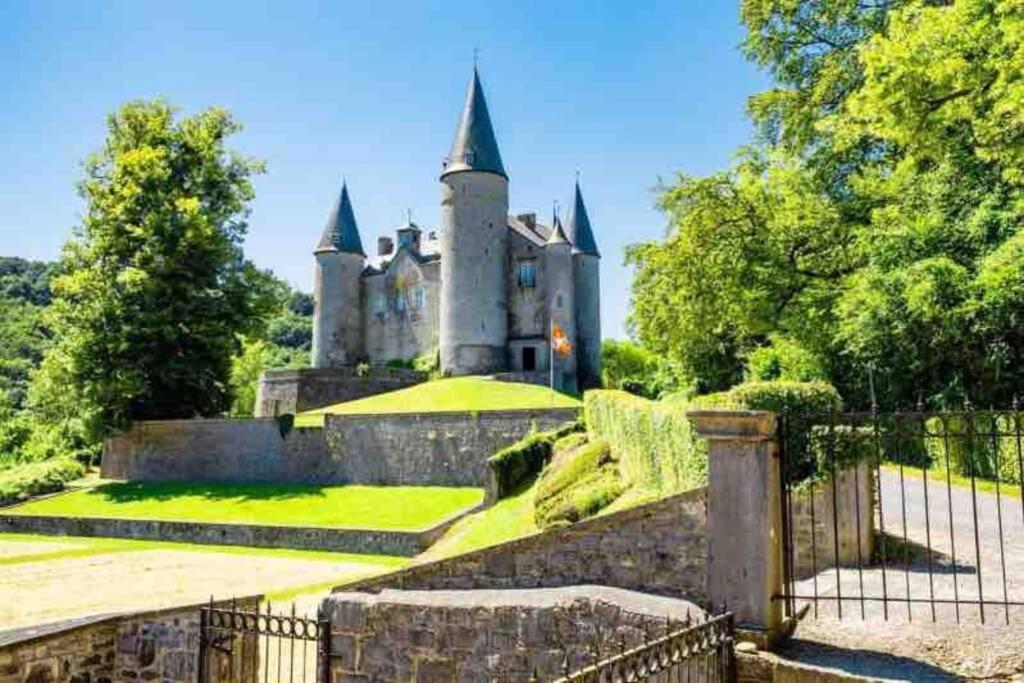 Vikarti Stay, A Lovely House With Incredible View ディナン エクステリア 写真