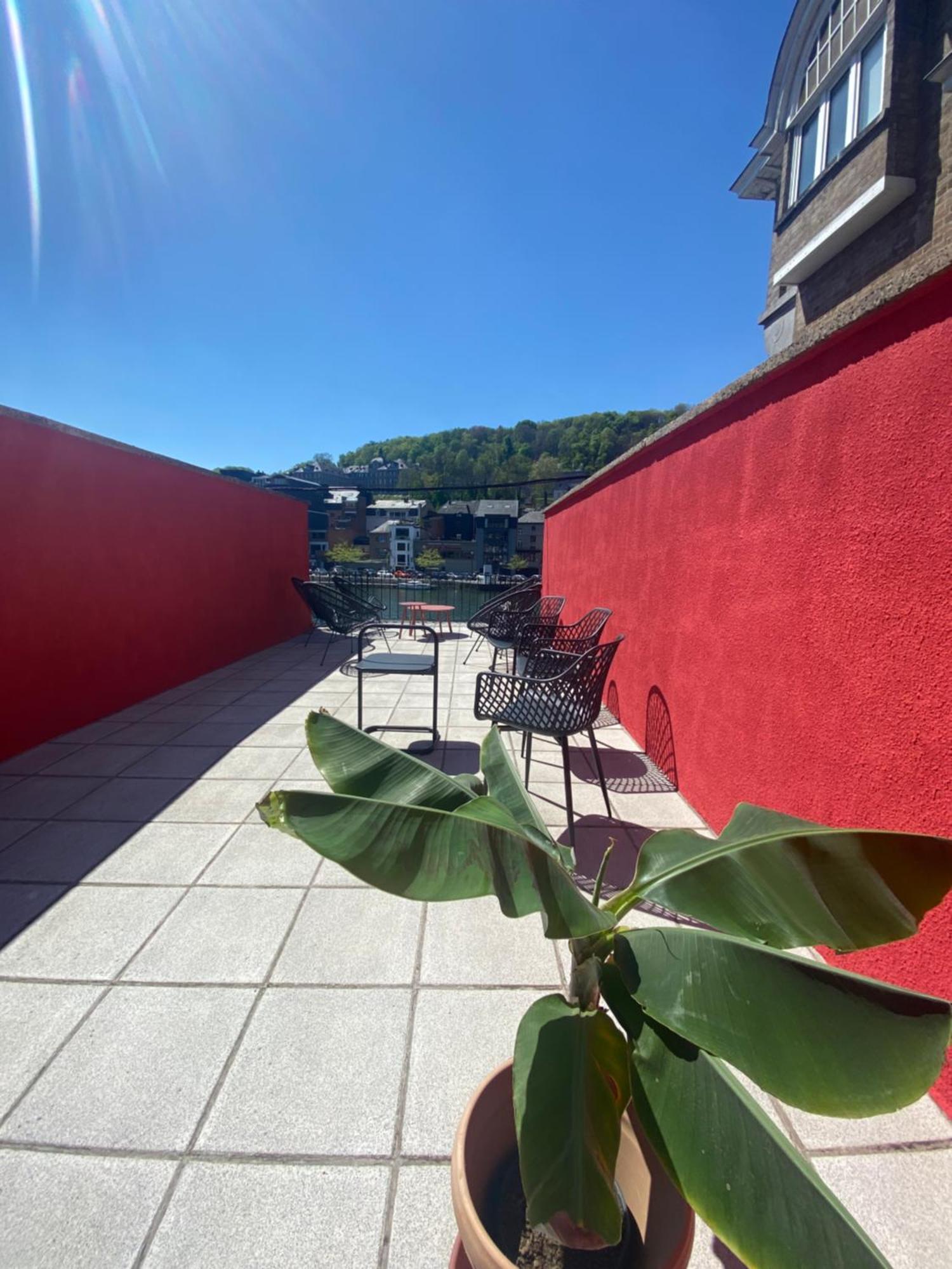Vikarti Stay, A Lovely House With Incredible View ディナン エクステリア 写真